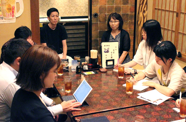 企業訪問の様子